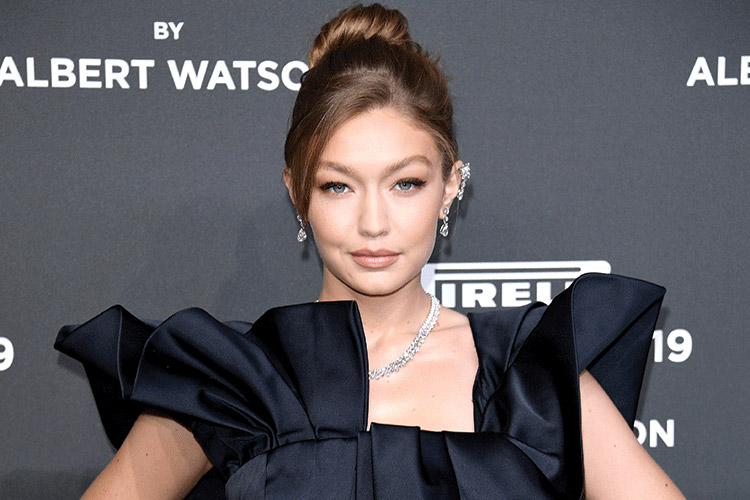 Gigi Hadid shines in Chopard