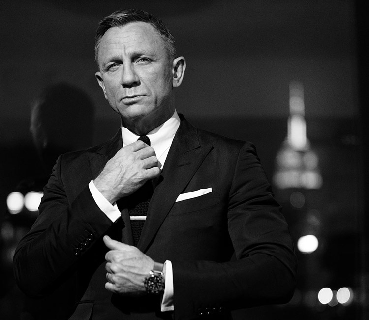 Daniel Craig