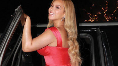 Beyonce wearing Diamond Equalizer earrings