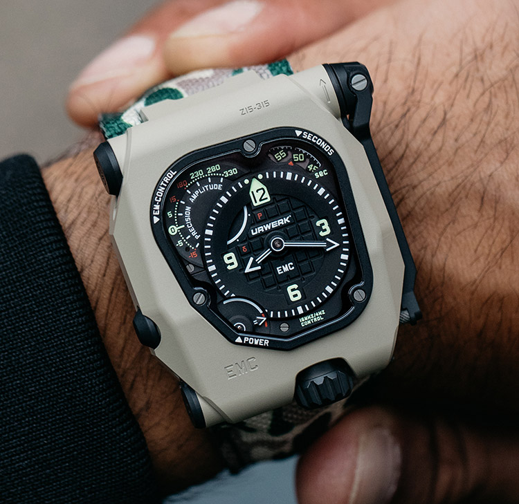 URWERK EMC TimeHunter Desert Sage